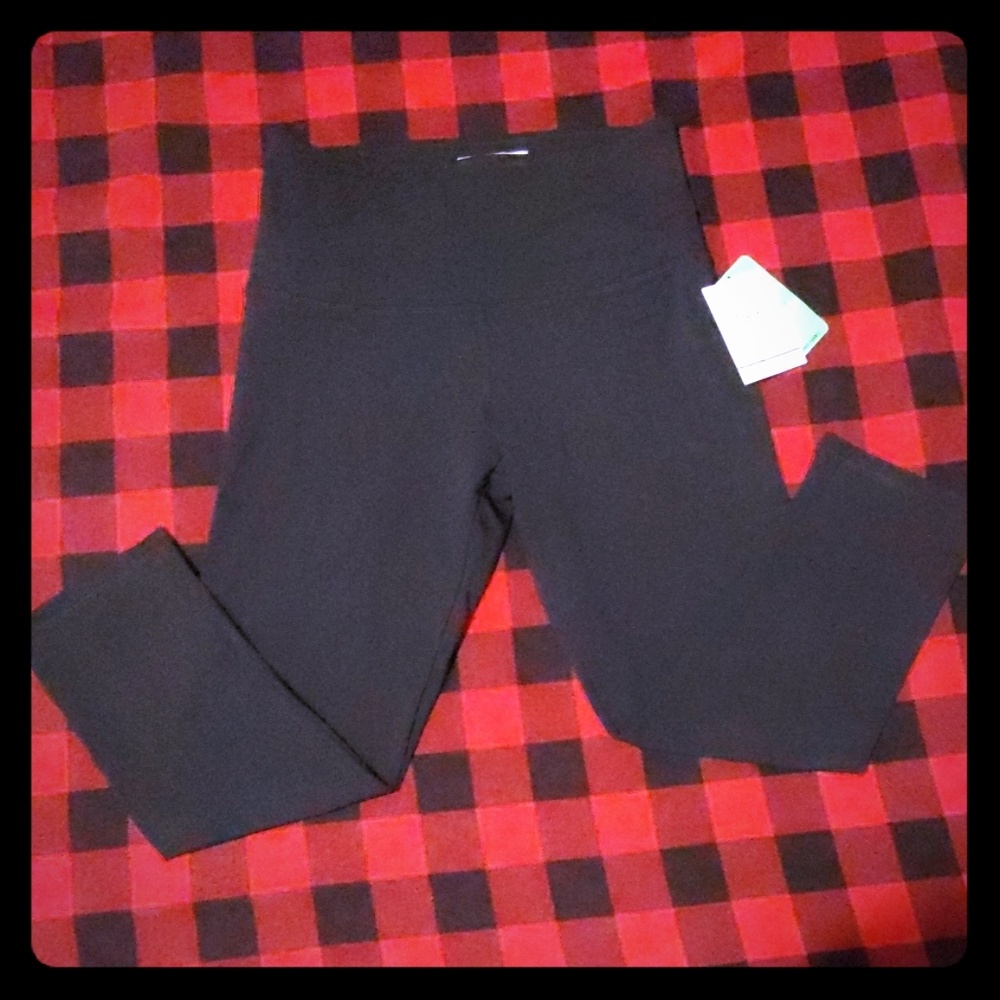 Forever 21 yoga pants brand new